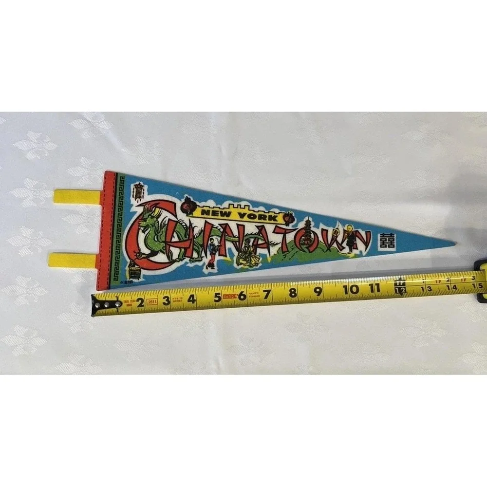 4 Vintage New York City Souvenir Pennants  Retro Chinatown ,Dragon , Skyline